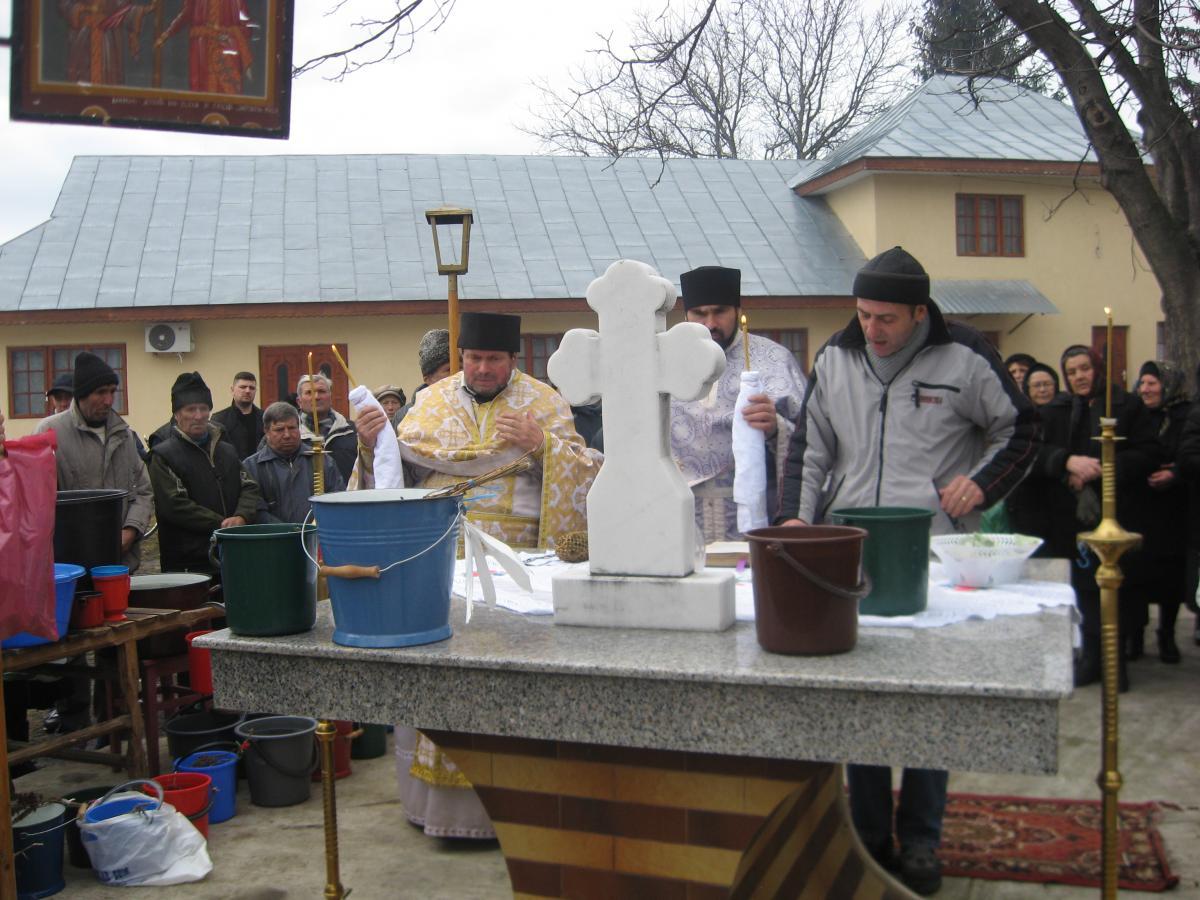 Slujba Sf.Trifon  01.02.2016